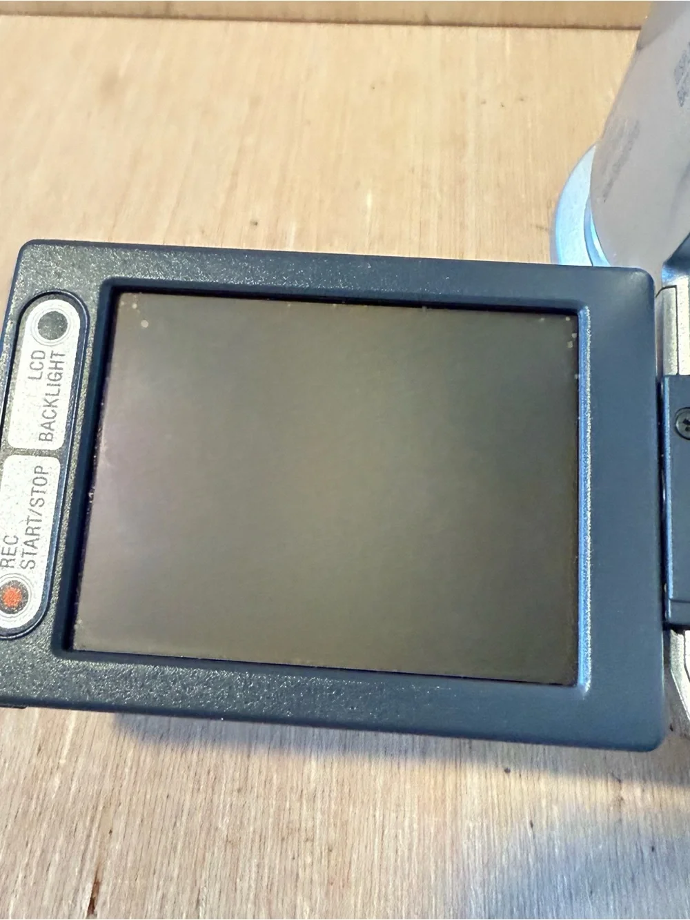 SONY 120X DVD R/RW, 3.5LCD Mega pixel Handy Cam“UNTESTED” No/Charg/Batt Read Blw